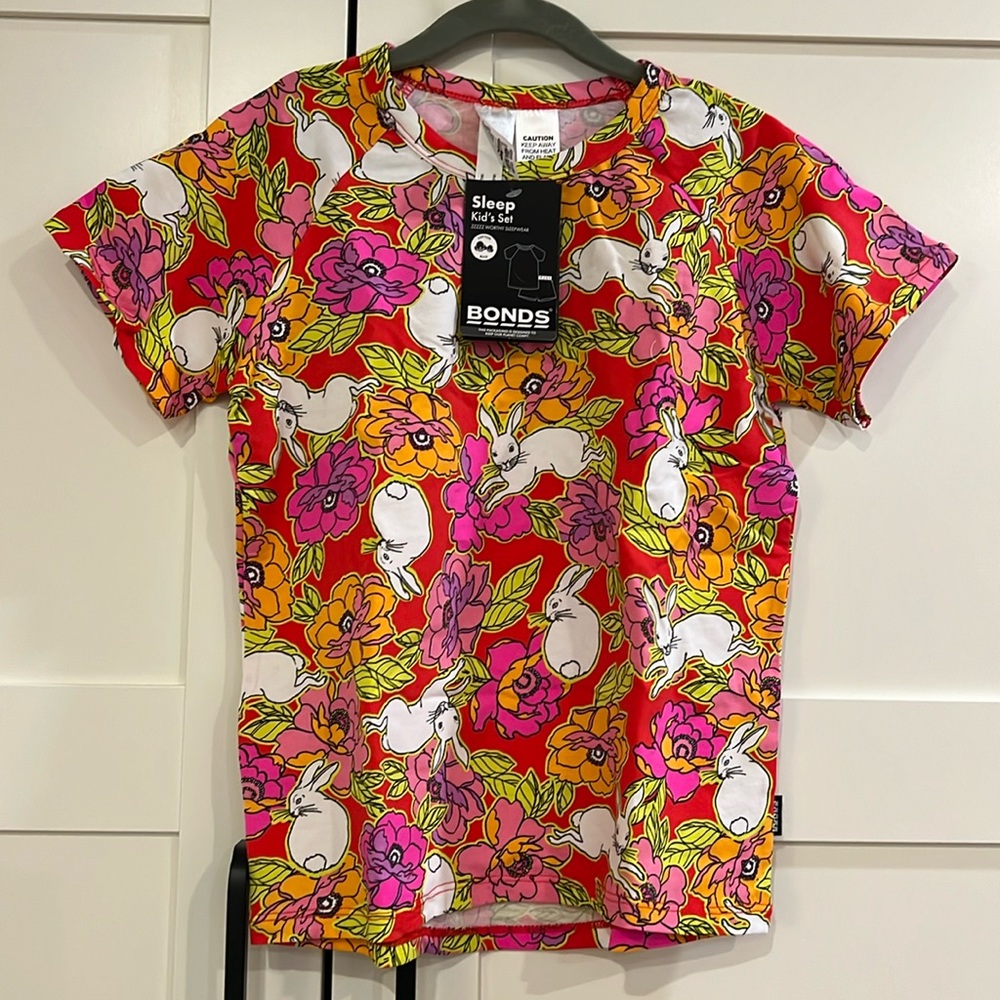 New with tags Bonds pajama girls set size 7